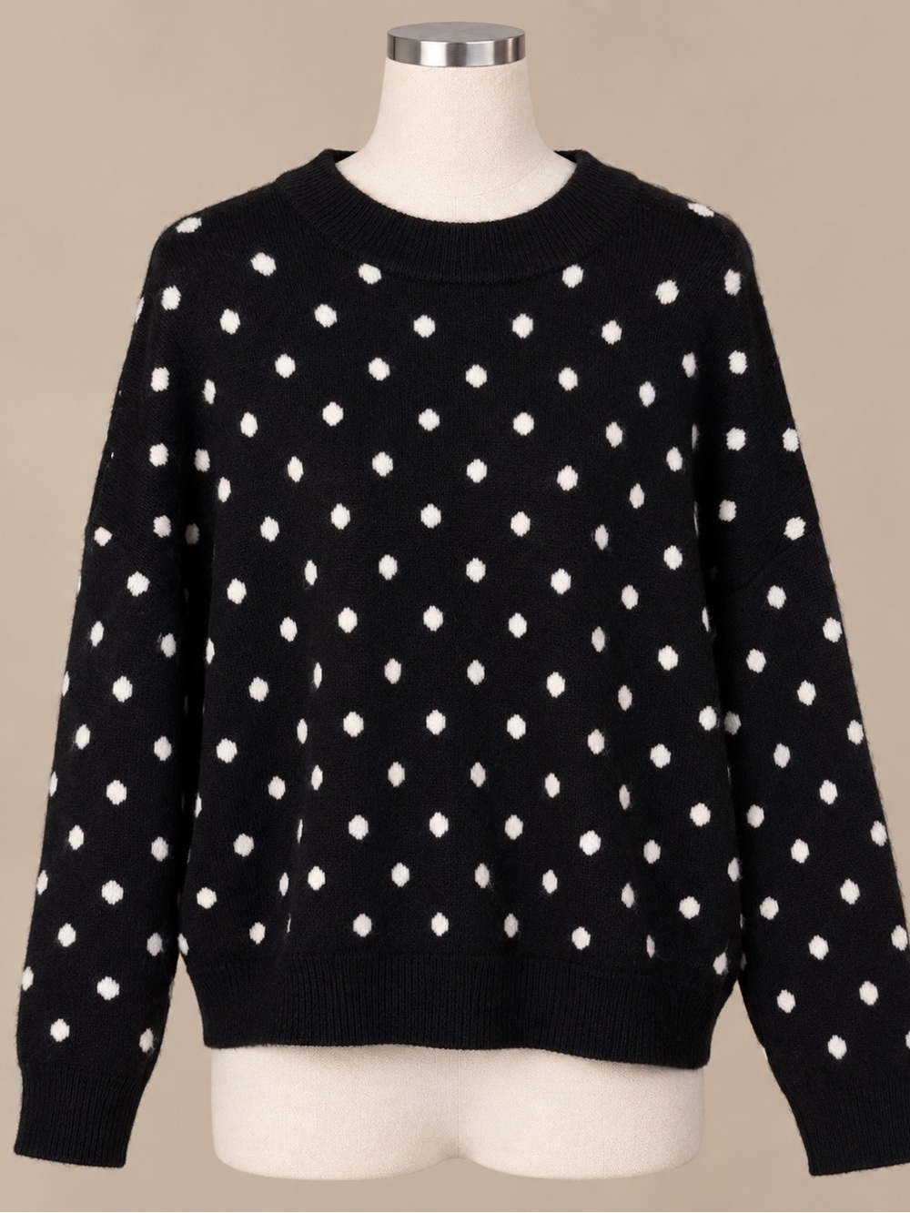 H&M Black & White Polka Dot Knit Sweater Size Large Cozy Crewneck